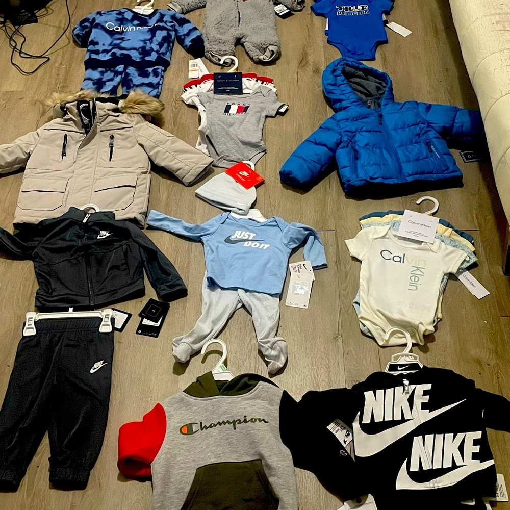 Nike Infant Tracksuit - Black and White